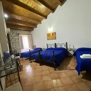 affittacamere-la-cartiera.sicilyhotelsitaly.net/