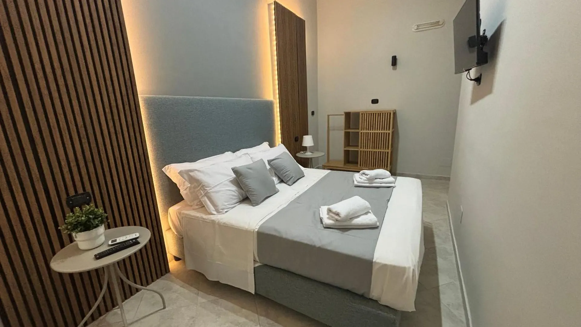 Dimora71 Bed & Breakfast Naples